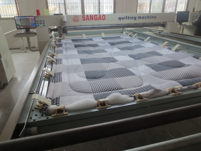 comforter quilting machine