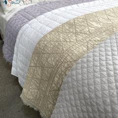 stone washed embroidered quilt set